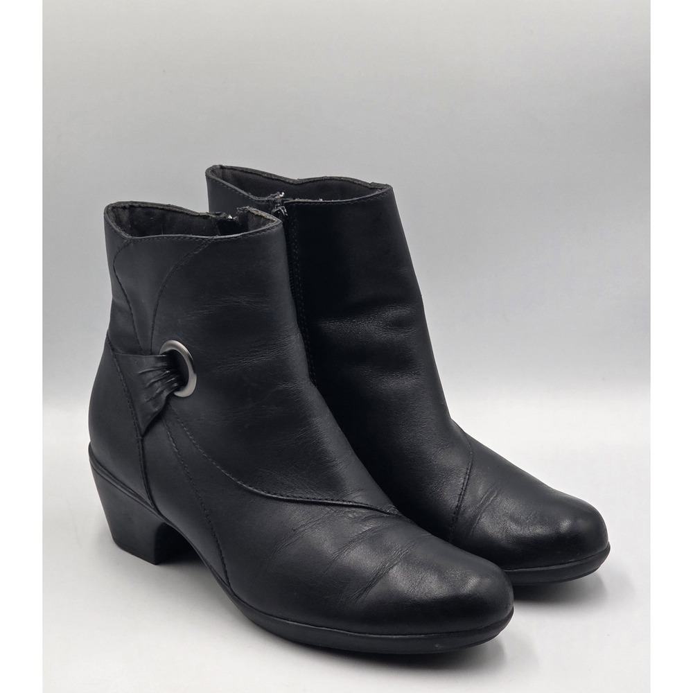 Clarks Womens 7.5M Black Leather Zip Ankle Boots Comfort Booties